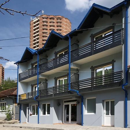 Pensiunea Floare De Colt Hotel Baile Herculane Bilik gambar